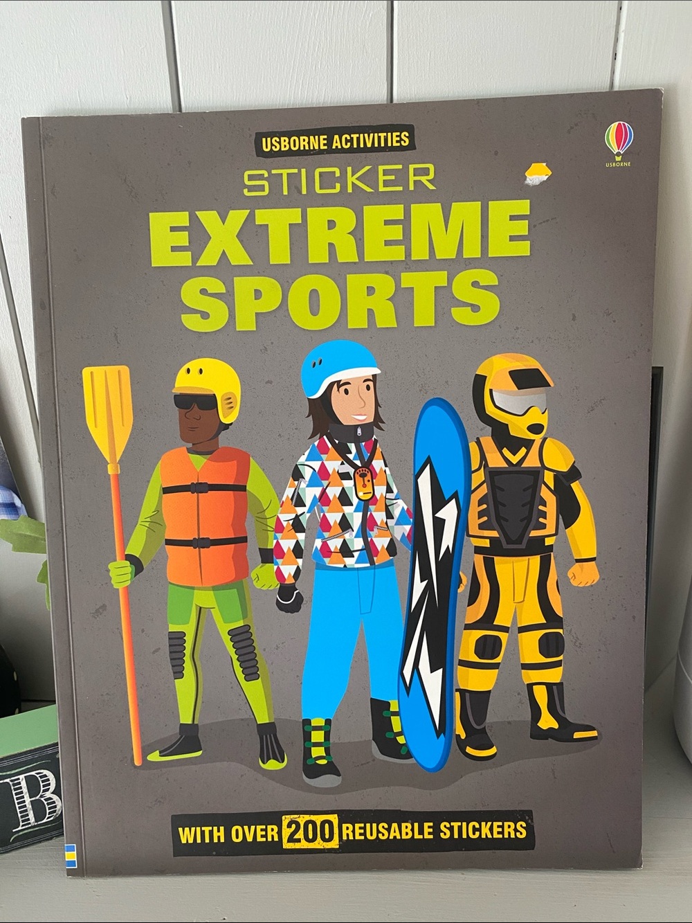 NEW🌈 Usborne Activities Book Sticker Extreme Sports DIY Crafts